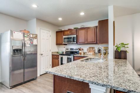 9023 Halbert Falls San Antonio TX 78245