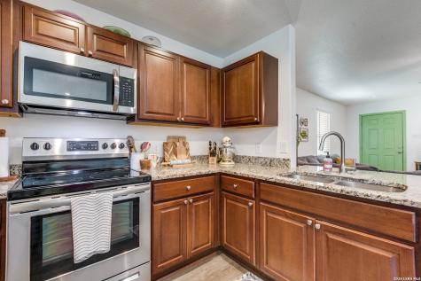 9023 Halbert Falls San Antonio TX 78245