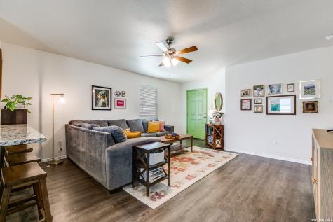 9023 Halbert Falls San Antonio TX 78245