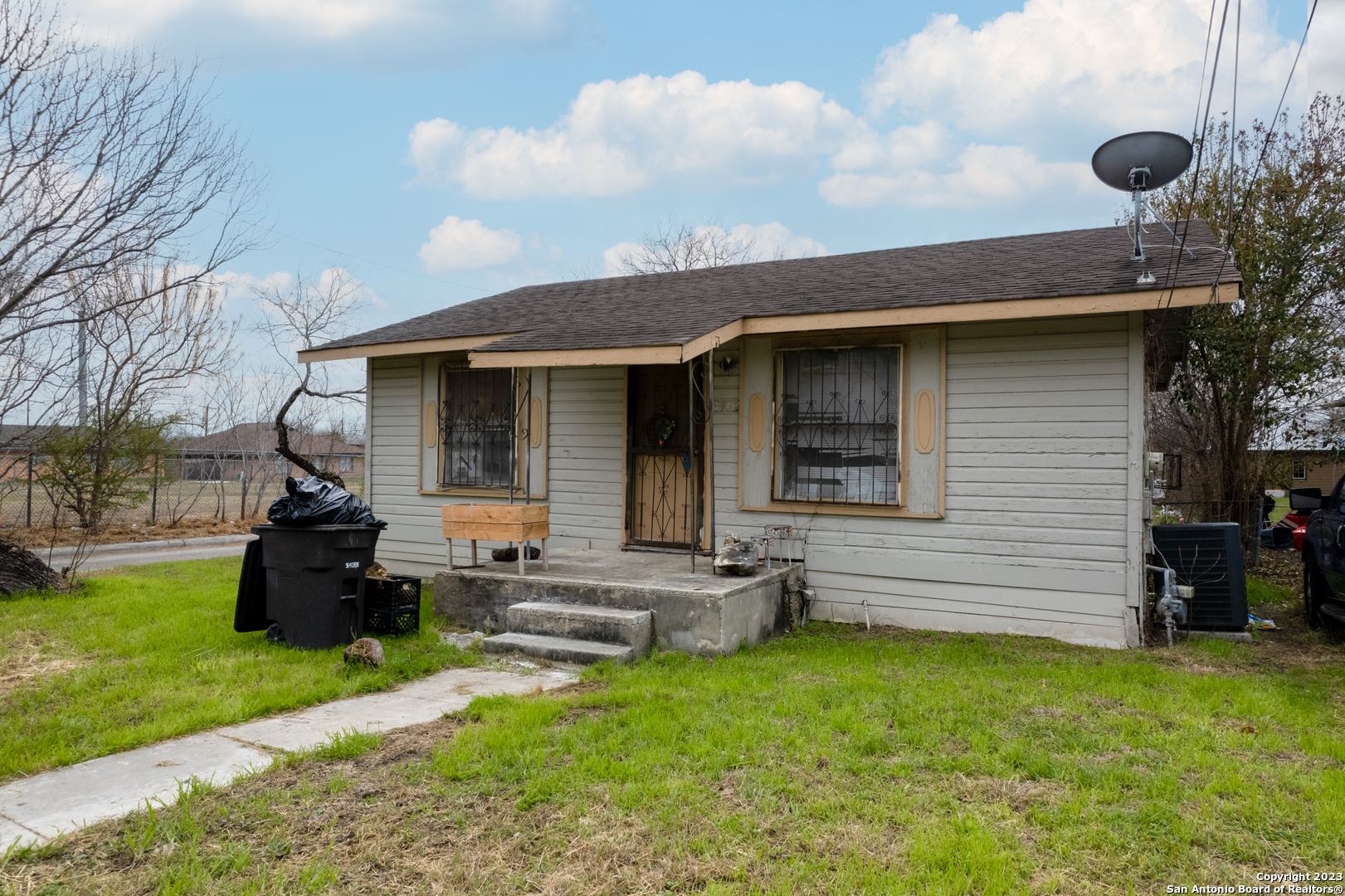 4902 Bartmer Avenue San Antonio TX 78228