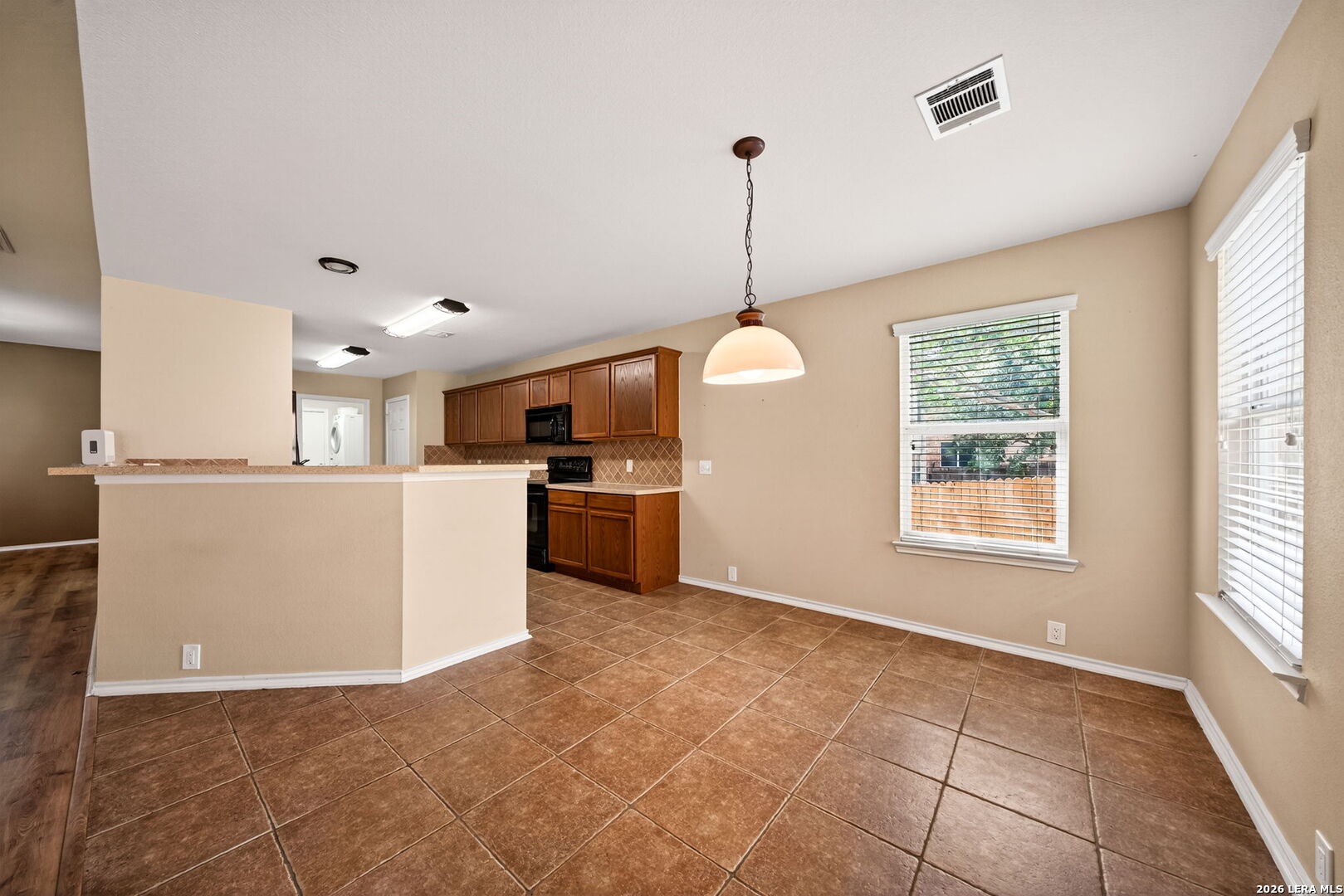 15619 Hastings Park Selma TX 78154