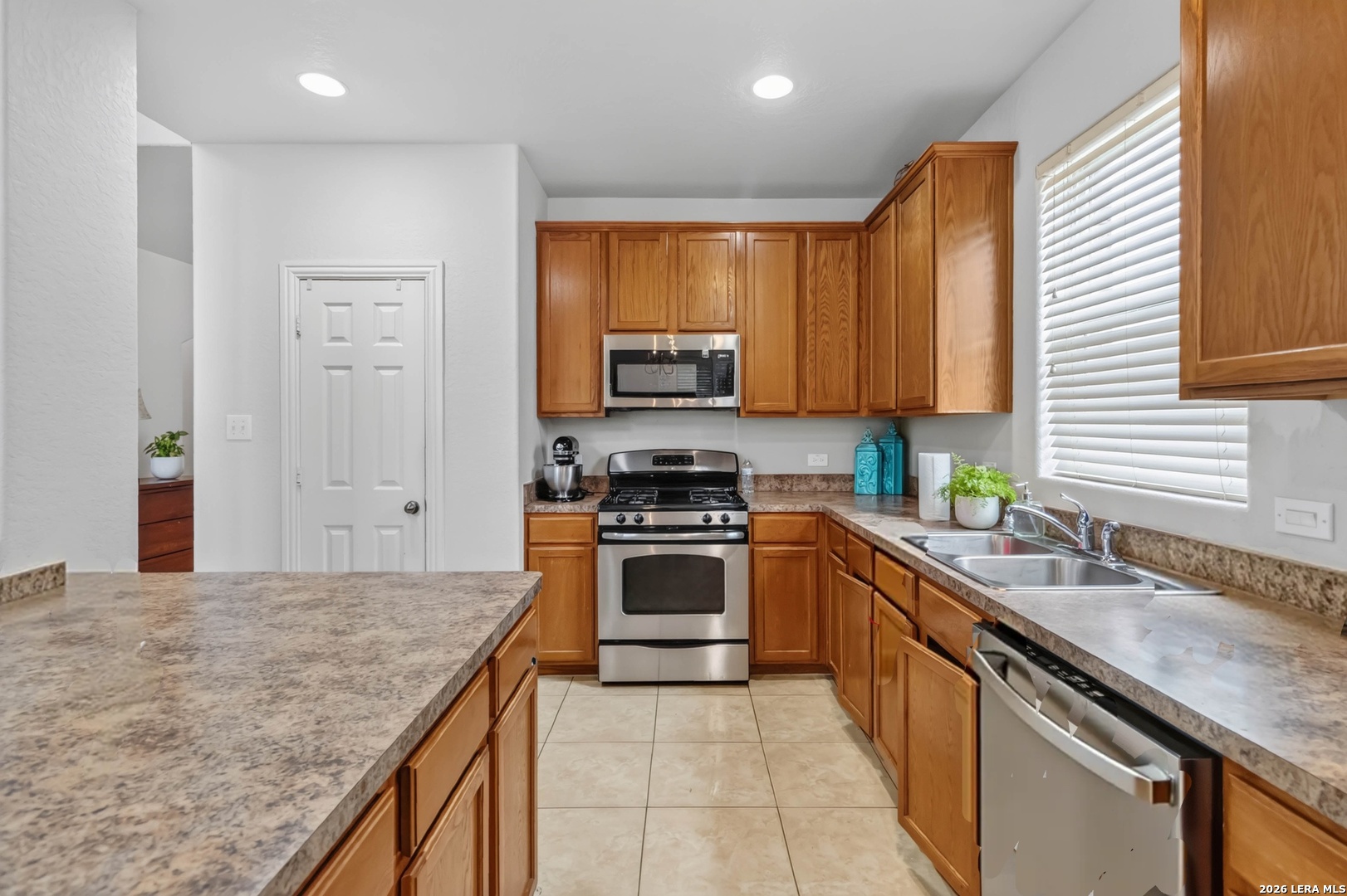 12506 Ranch Summit San Antonio TX 78245