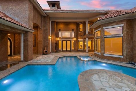 1426 Whisper Mountain San Antonio TX 78258