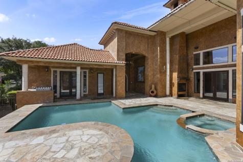 1426 Whisper Mountain San Antonio TX 78258