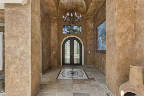 1426 Whisper Mountain San Antonio TX 78258