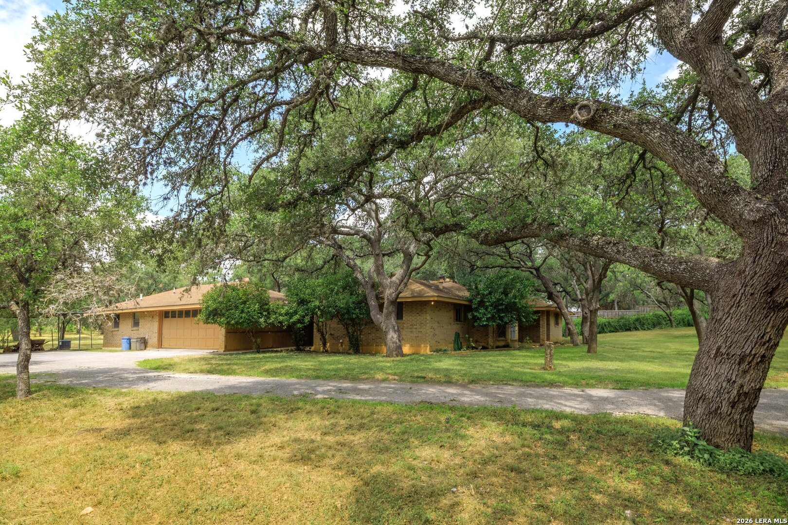 304 Hill Country Lane San Antonio TX 78232