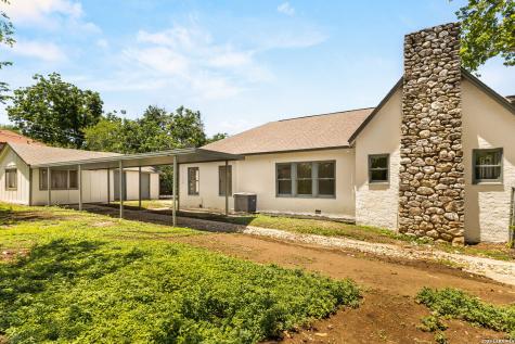 334 W Lullwood Avenue San Antonio TX 78212