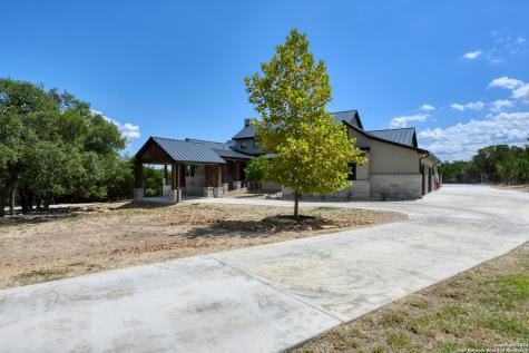 1334 Ensenada Drive Canyon Lake TX 78133
