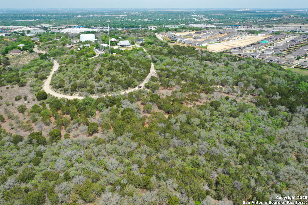 6735 Queens Crown San Antonio TX 78233