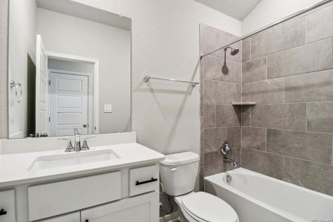 2923 Junction Bay Converse TX 78109