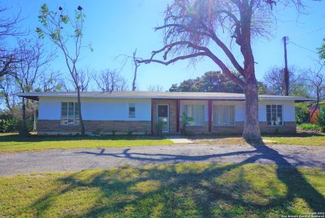 603 Bensdale Road Pleasanton TX 78064