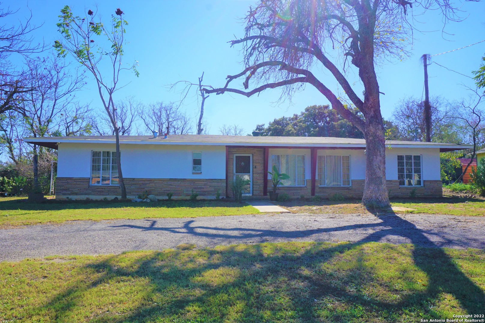 603 Bensdale Road Pleasanton TX 78064