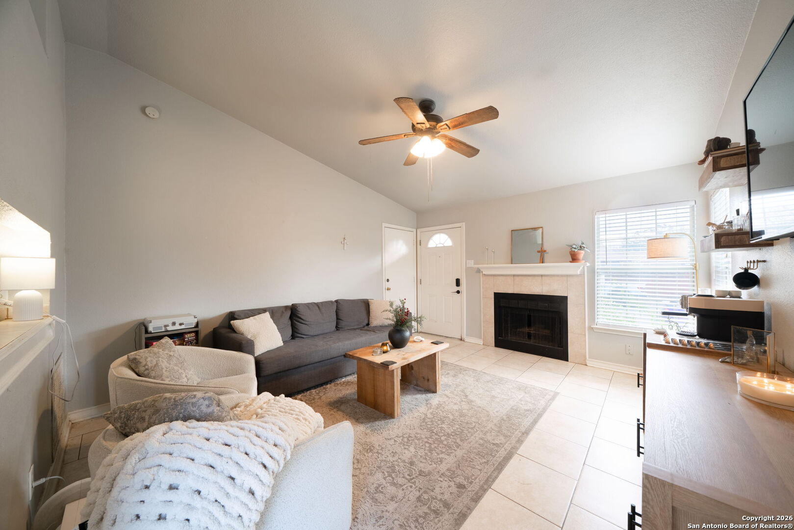 6131 Valley Bay Drive San Antonio TX 78250