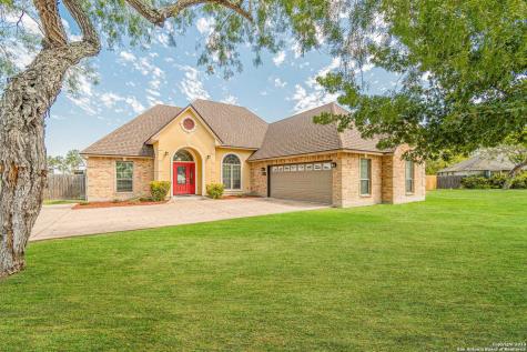 2240 Hunters Way Seguin TX 78155