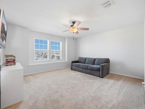456 Nova Zembla New Braunfels TX 78130