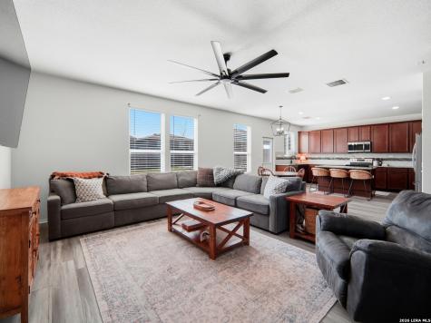 456 Nova Zembla New Braunfels TX 78130