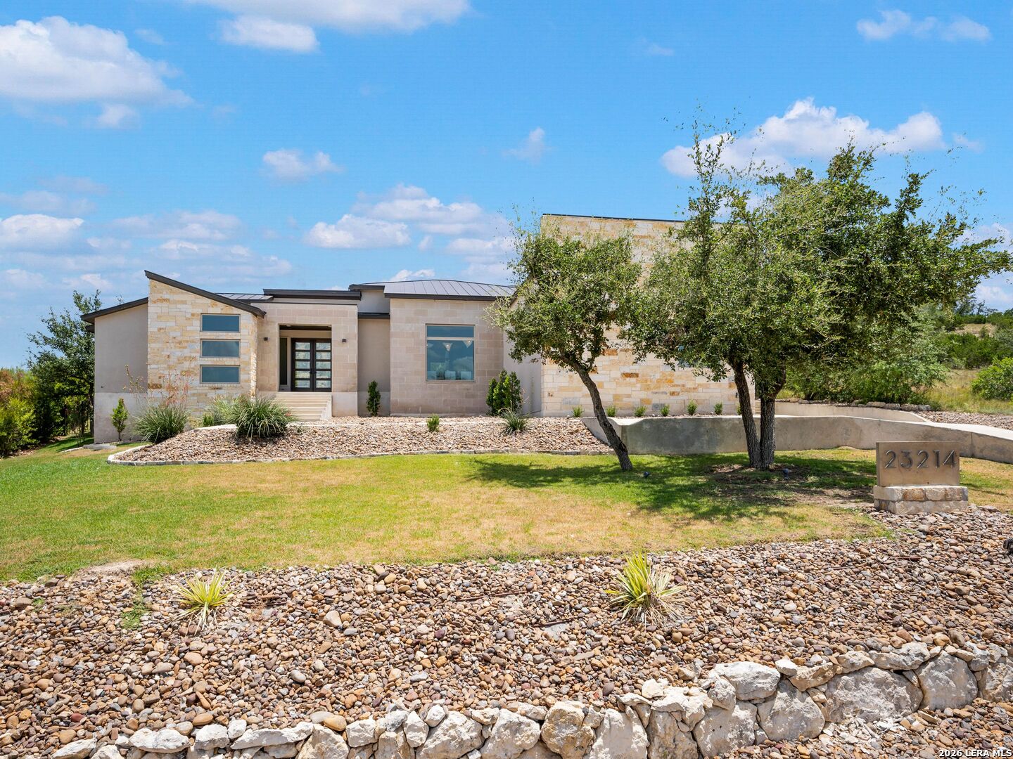 23214 Edens Canyon San Antonio TX 78255