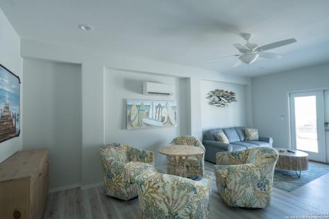 104 Wakatobi Rockport TX 78382