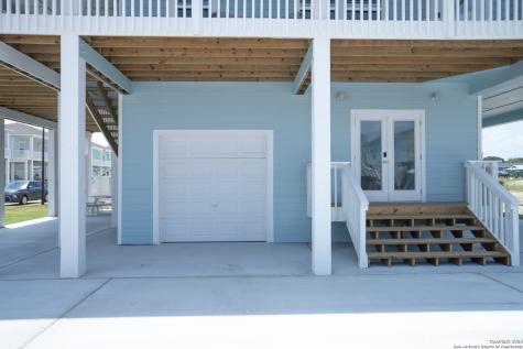 104 Wakatobi Rockport TX 78382