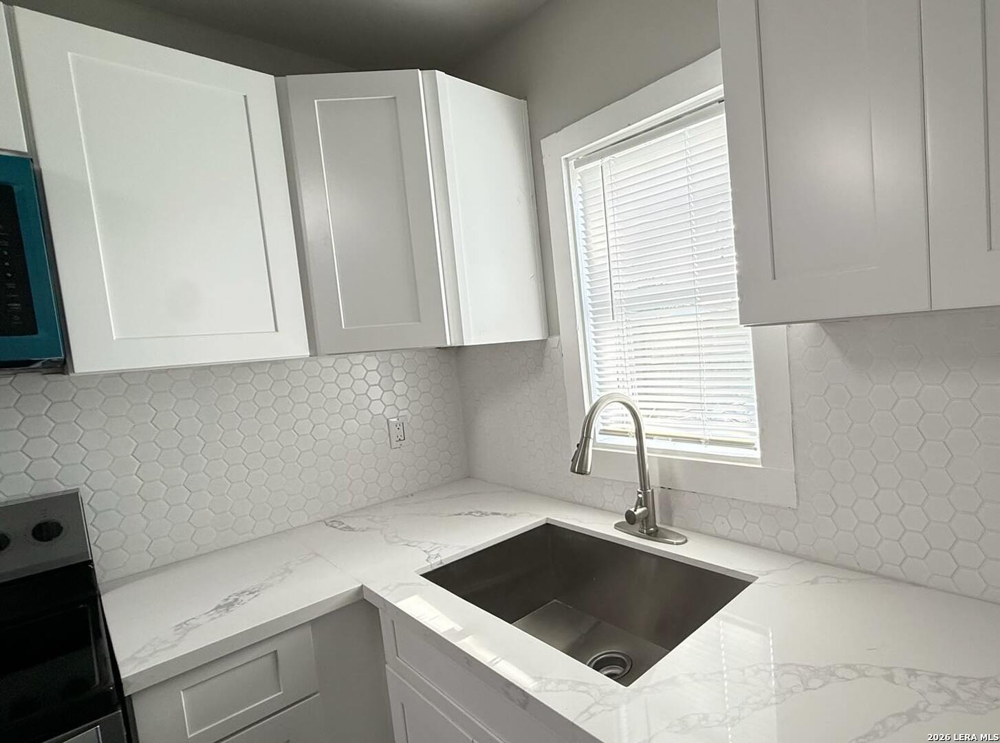 503 E King Street Refugio TX 78377