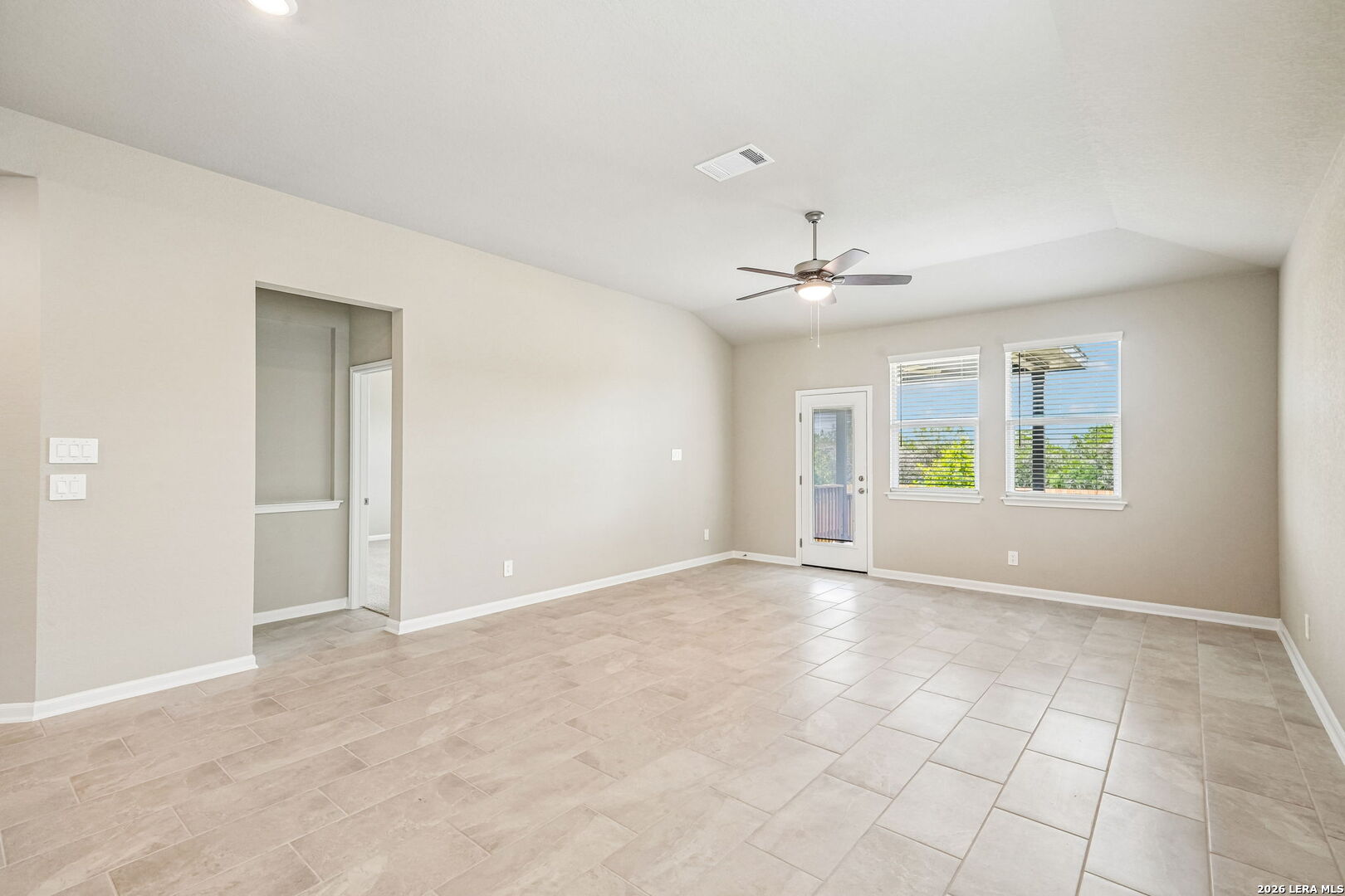 5563 Ennis Trace San Antonio TX 78253