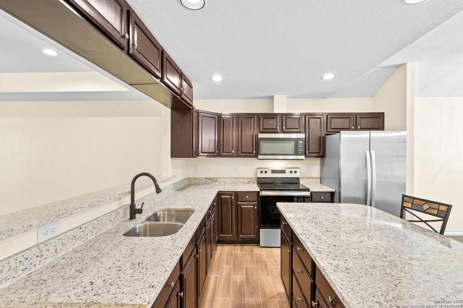6610 Woodstock San Antonio TX 78223