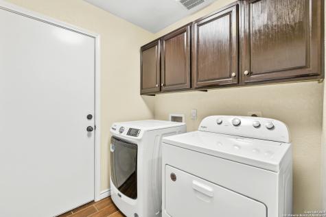 6610 Woodstock San Antonio TX 78223