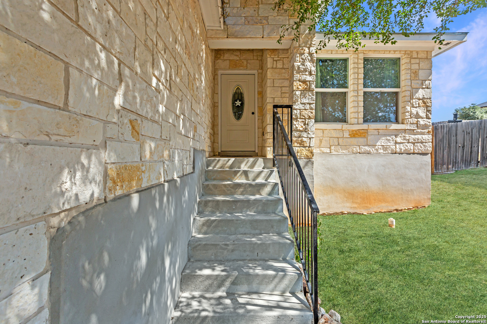 6610 Woodstock San Antonio TX 78223