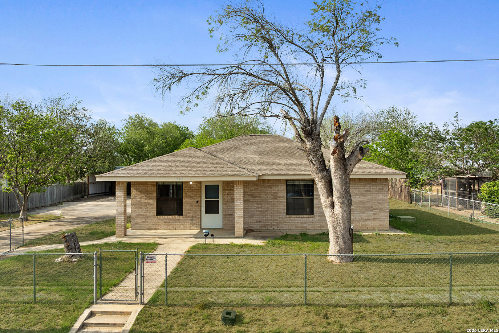 762 Avenue F Poteet TX 78065