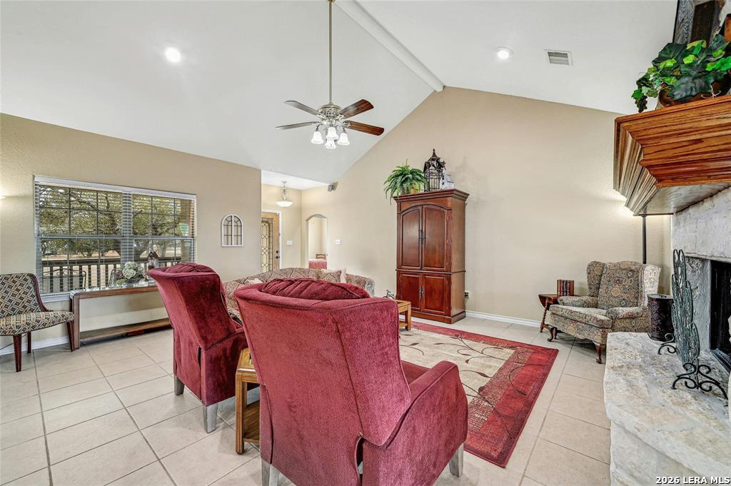1370 Sunset View Fischer TX 78623