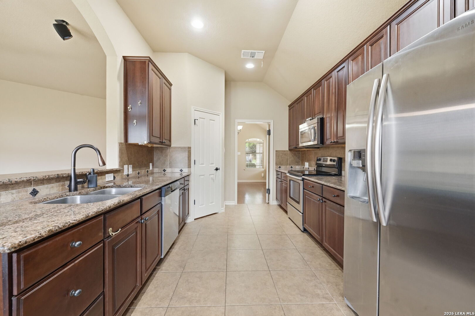 15708 Dell Lane Selma TX 78154