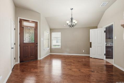 15708 Dell Lane Selma TX 78154