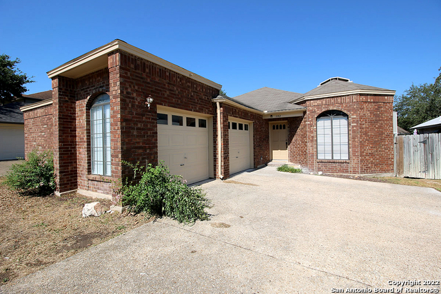 1142 Summit Crest San Antonio TX 78258