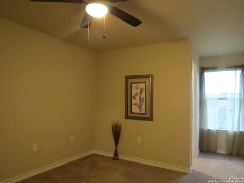 740 Crestview Floresville TX 78114