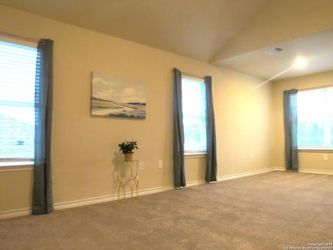 740 Crestview Floresville TX 78114