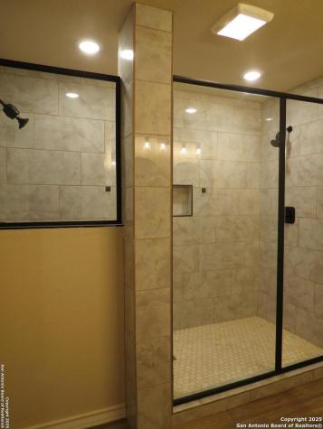 740 Crestview Floresville TX 78114