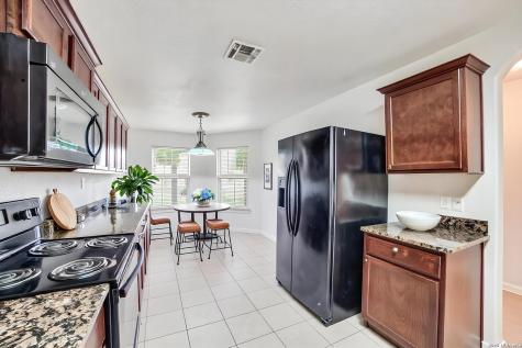 6626 Luckey Tree San Antonio TX 78252