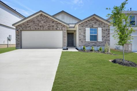 6252 Persimmon Lake San Antonio TX 78245