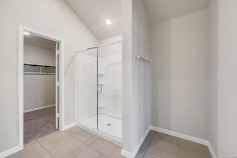 6252 Persimmon Lake San Antonio TX 78245