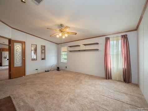 141 County Road 786 Natalia TX 78059