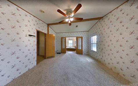 141 County Road 786 Natalia TX 78059
