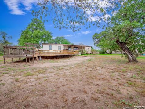 141 County Road 786 Natalia TX 78059