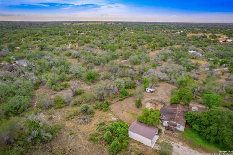 141 County Road 786 Natalia TX 78059