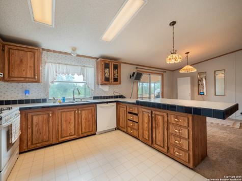141 County Road 786 Natalia TX 78059