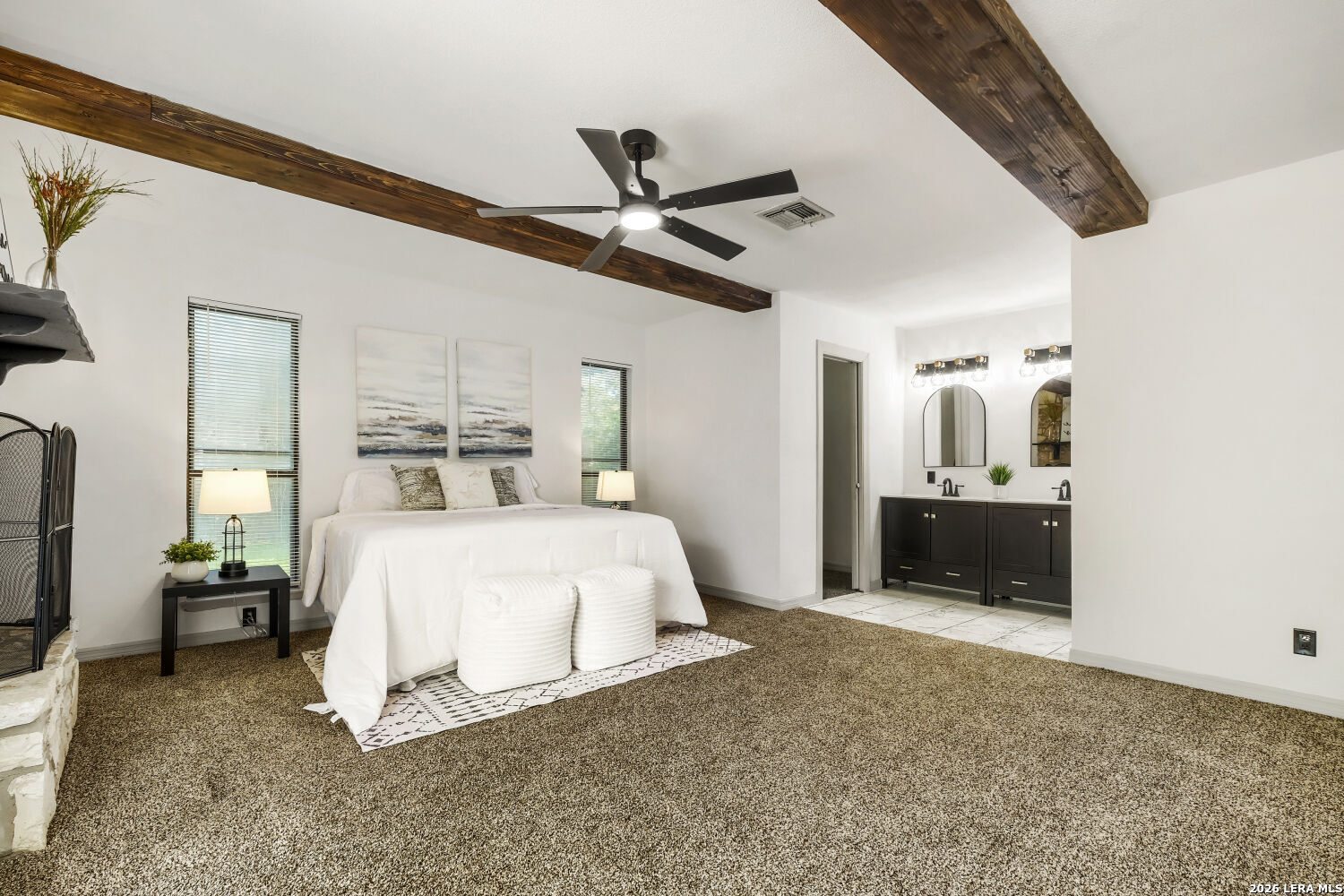 304 Avenue D Converse TX 78109