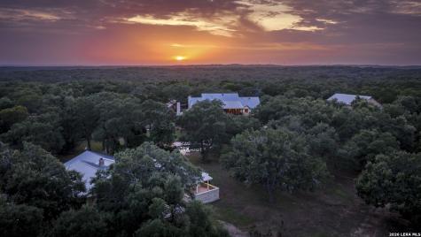 5261 W Ammann Road Bulverde TX 78163