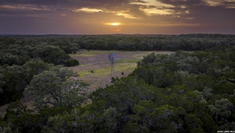 5261 W Ammann Road Bulverde TX 78163