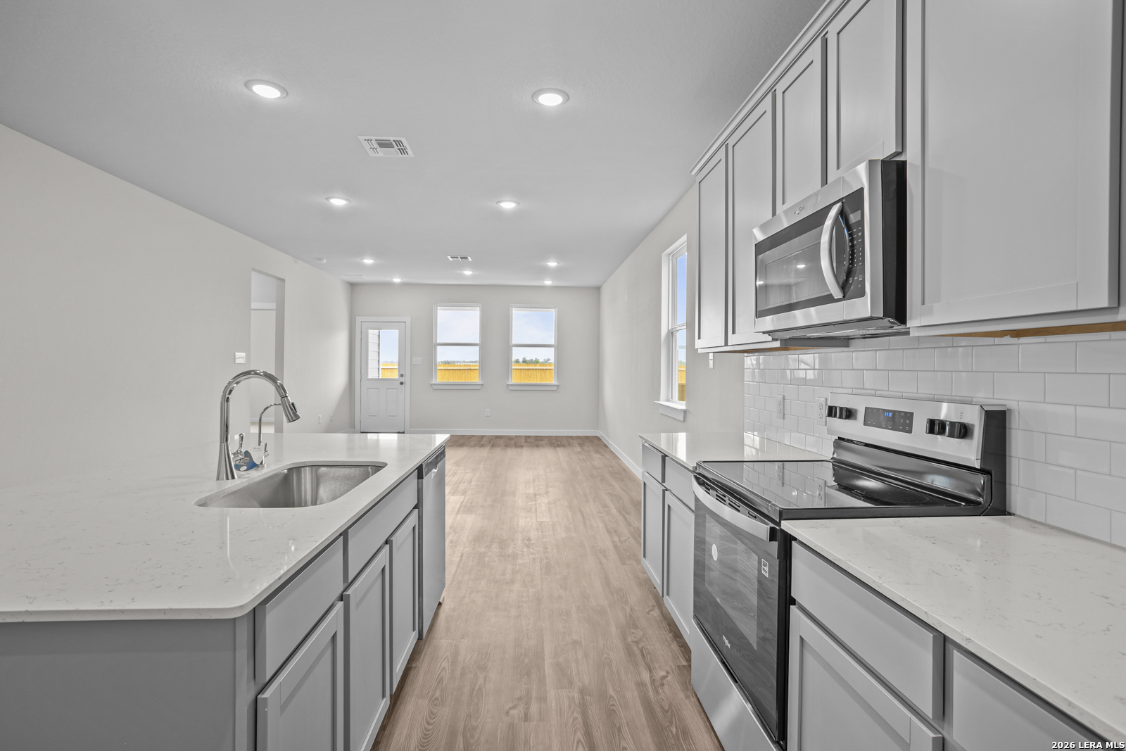 8432 Rocket View San Antonio TX 78263
