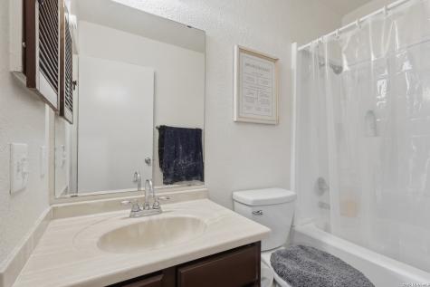 1119 Boling Brook San Antonio TX 78245