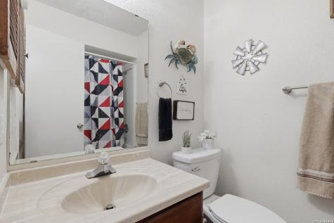 1119 Boling Brook San Antonio TX 78245